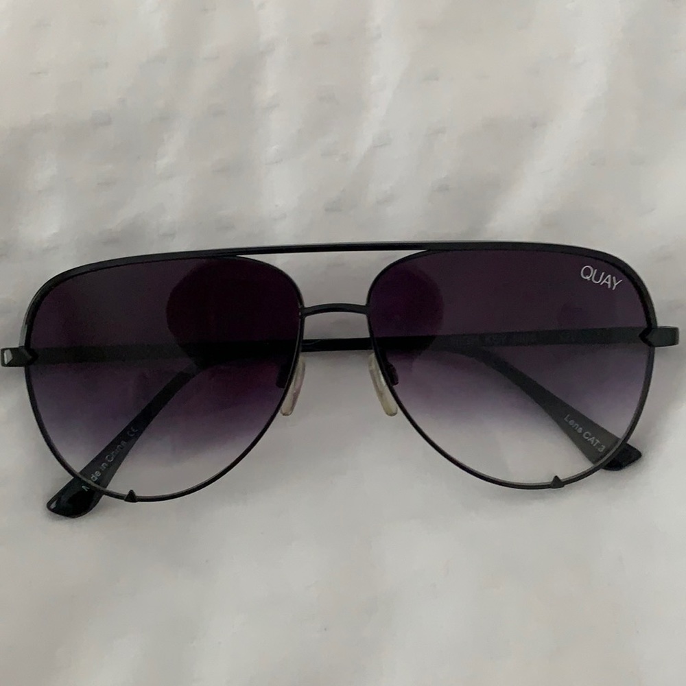 QUAY sunglasses! Black fade shades 😎 GREAT CONDITION!!